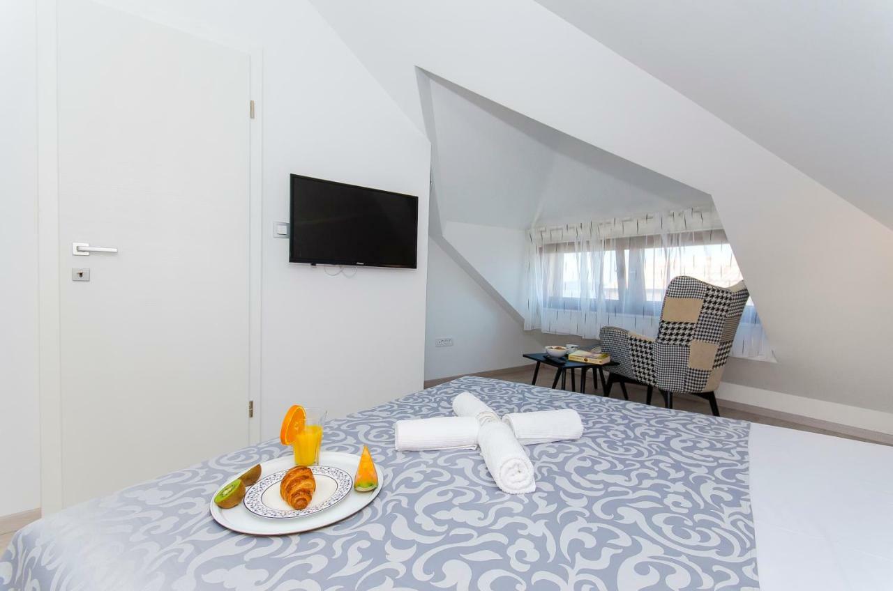 Apartments Keli Каштела Екстер'єр фото